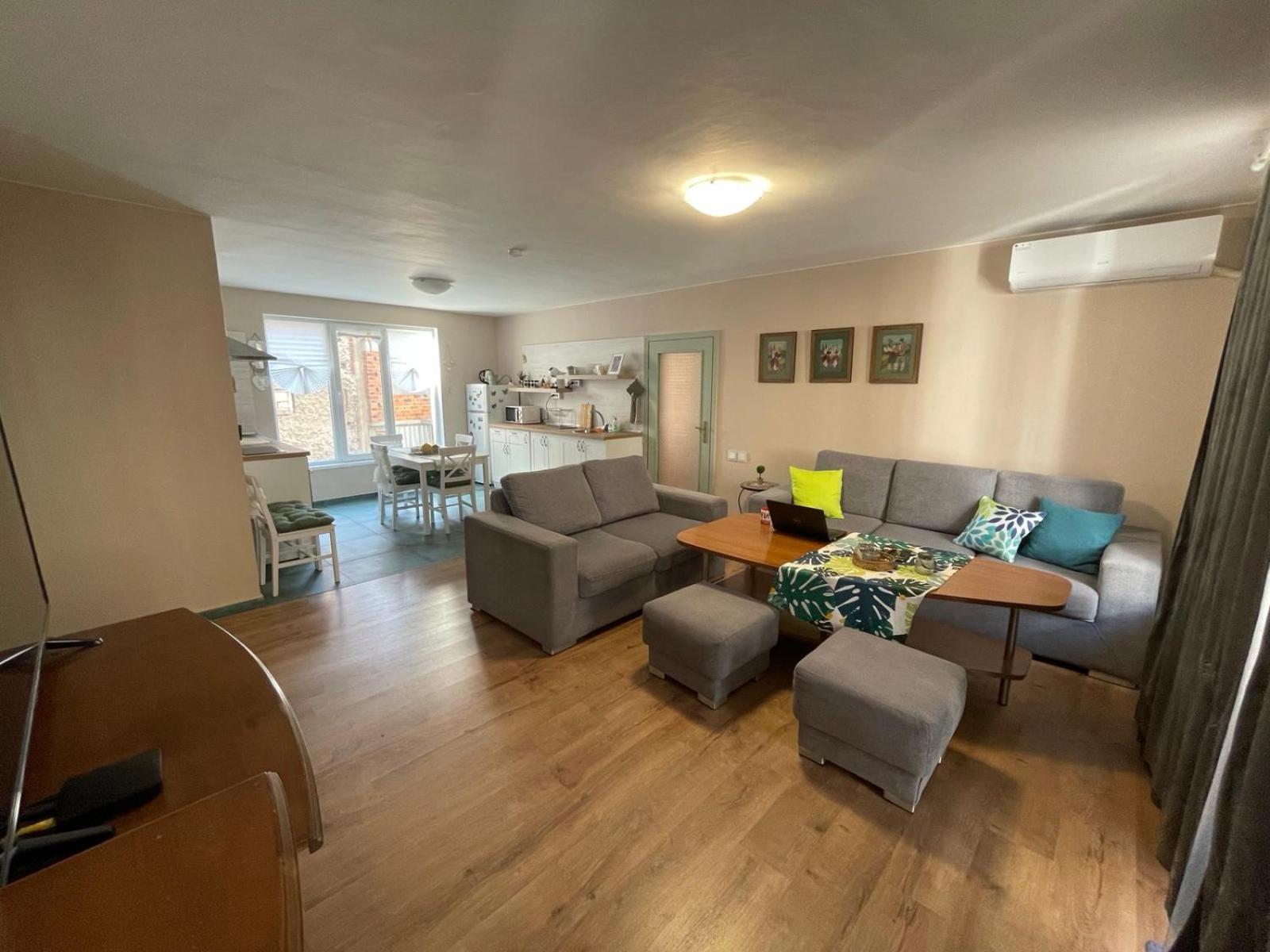 Nido Cozy 3Br Apartment Kapana Top Center Plovdiv Esterno foto